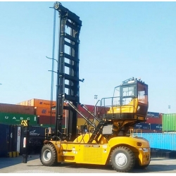 港口專用設(shè)備（正面吊、集卡、堆高機）系列電機